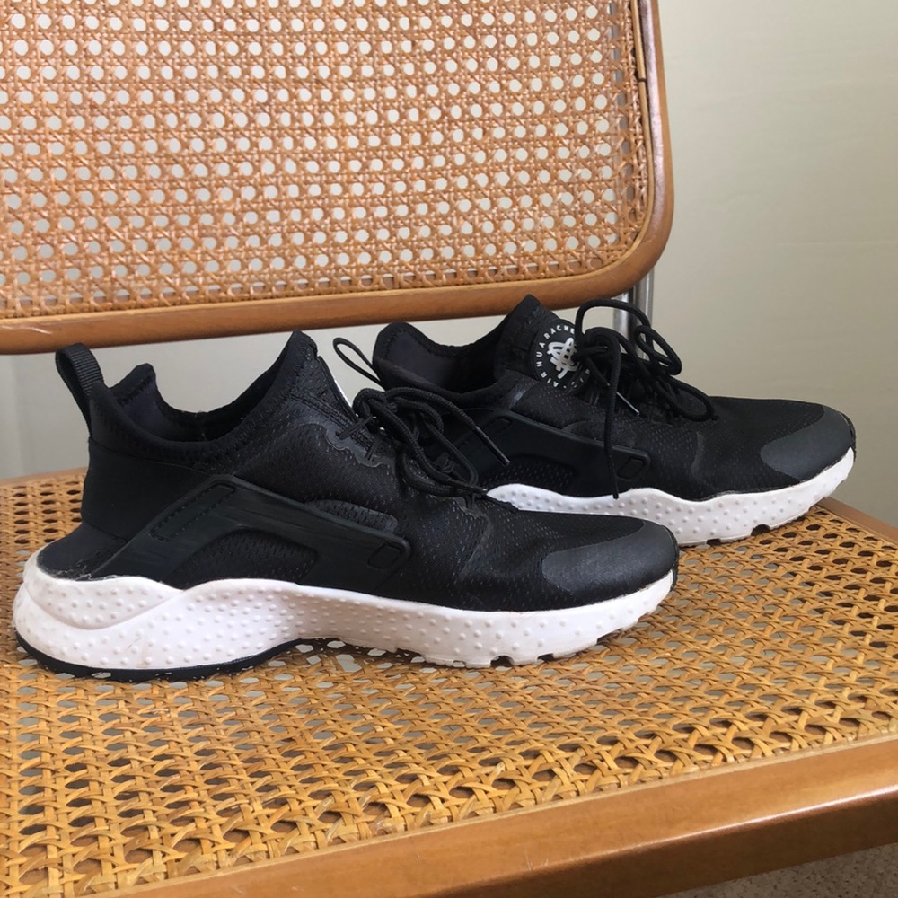 Sold❌ Nike Huaraches